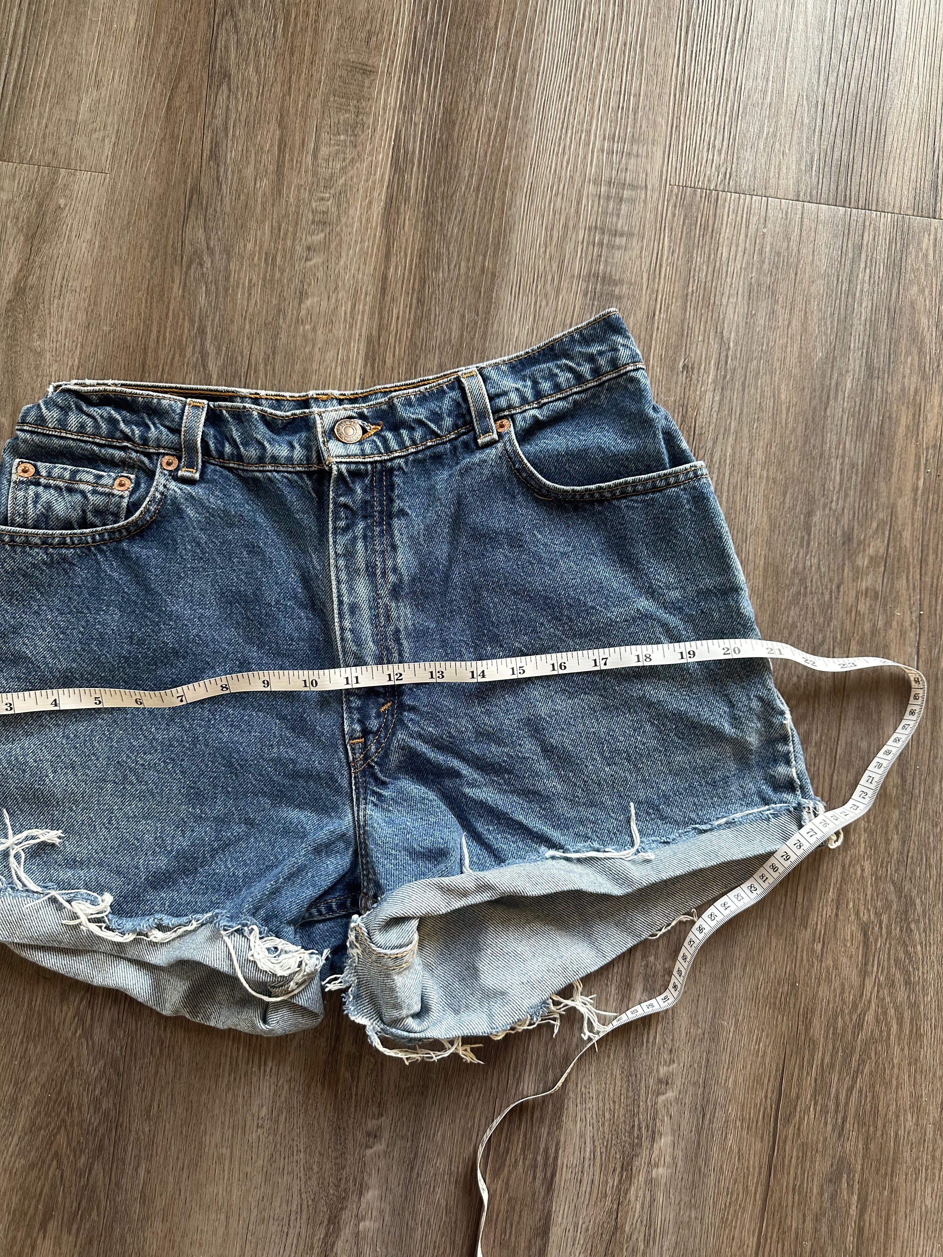 Levis Denim Cut Off Shorts