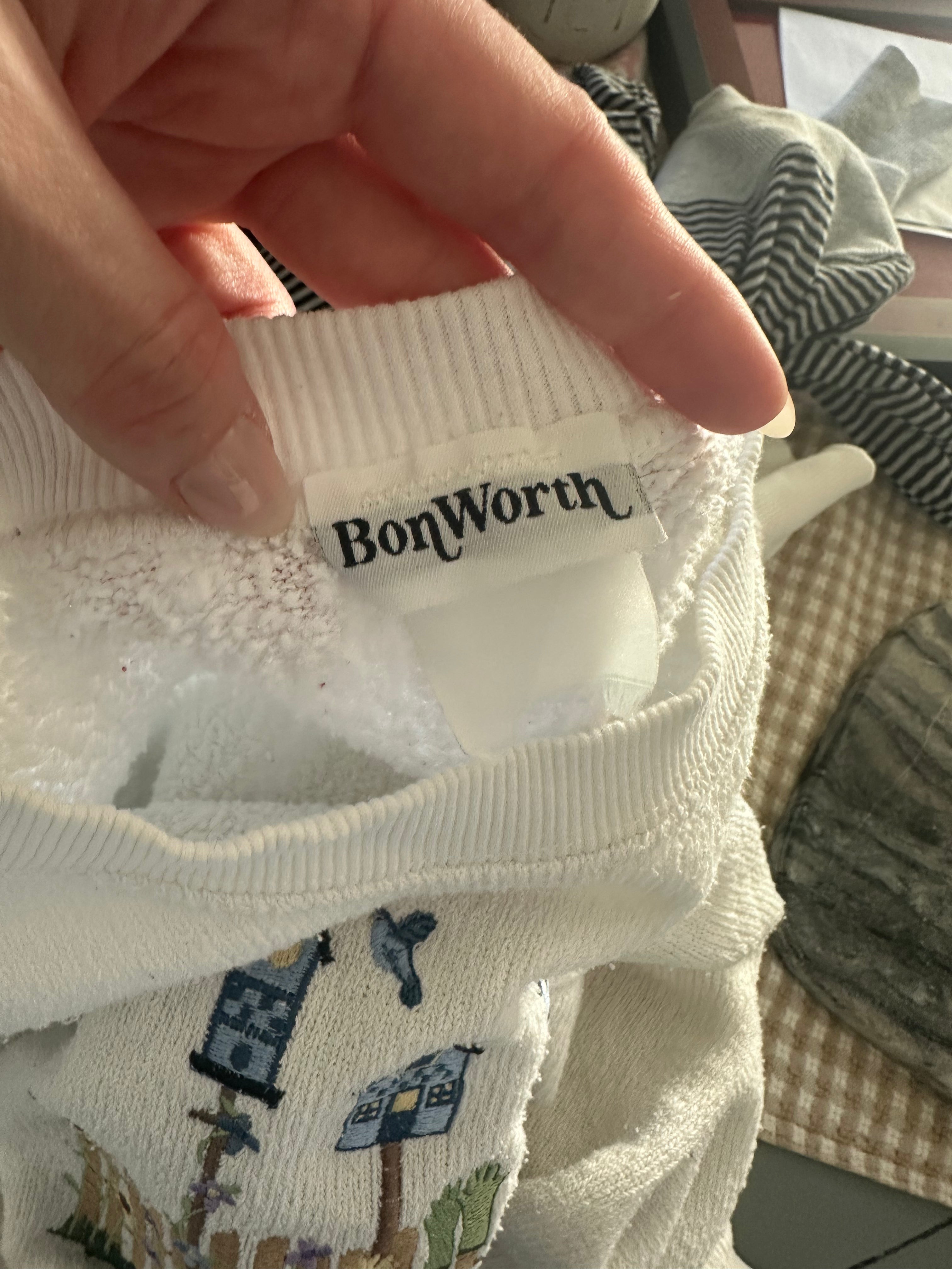 BonWorth White Embroidered Crewneck