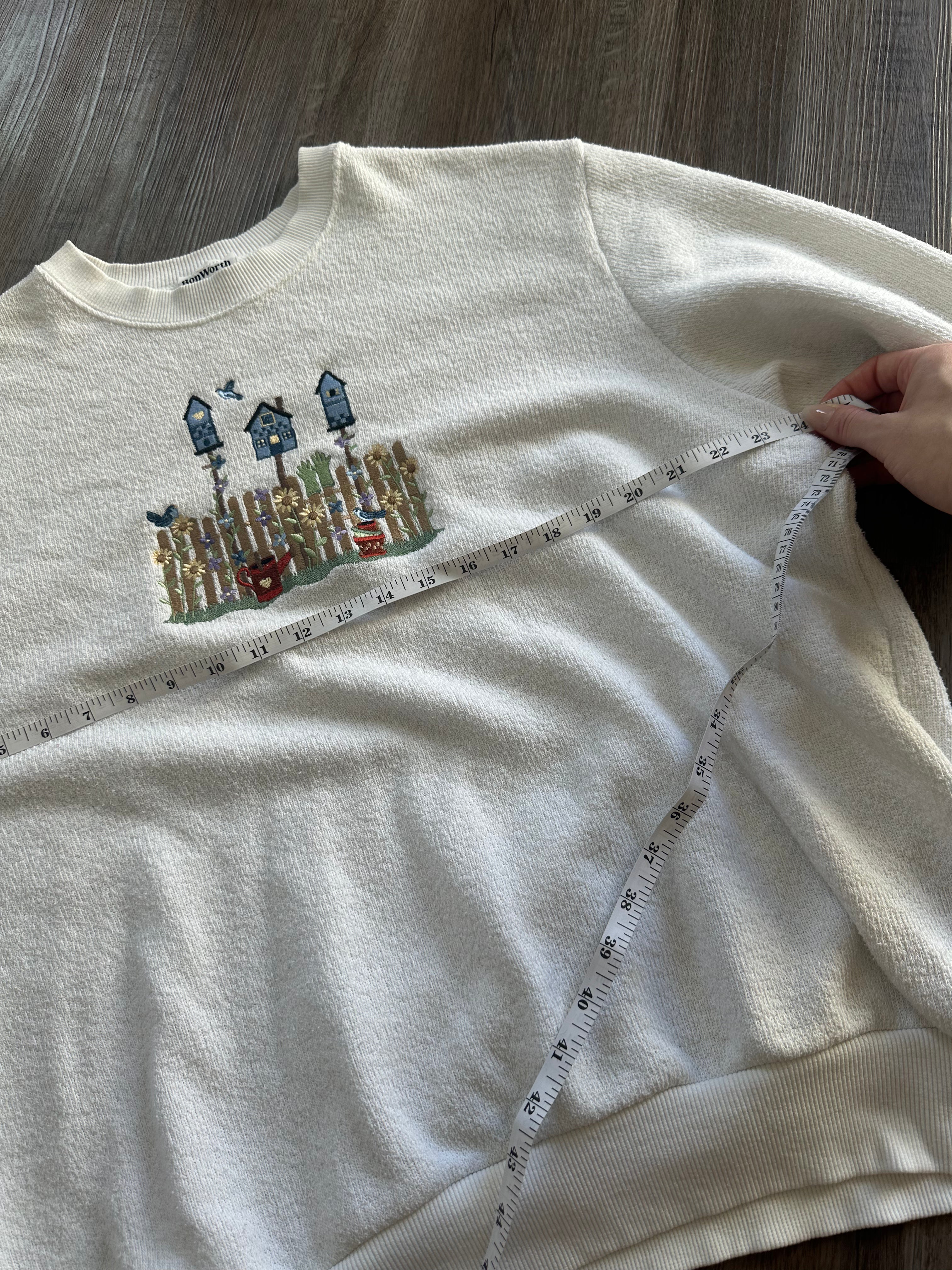 BonWorth White Embroidered Crewneck