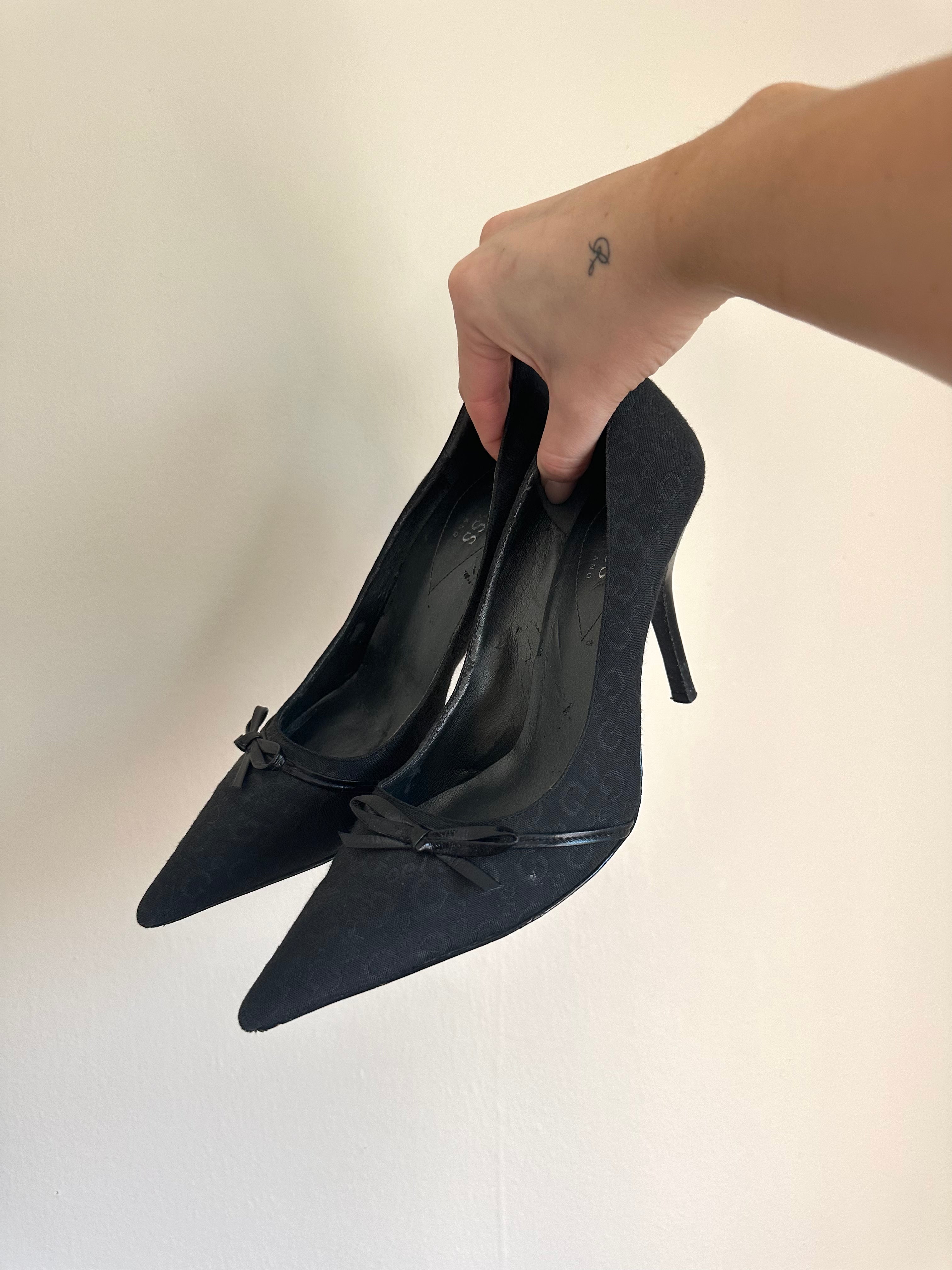 Black Guess Pointed Toe Heels