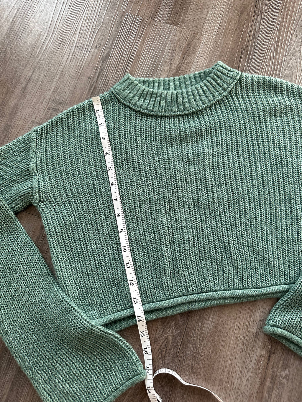 Green Cropped Sweater