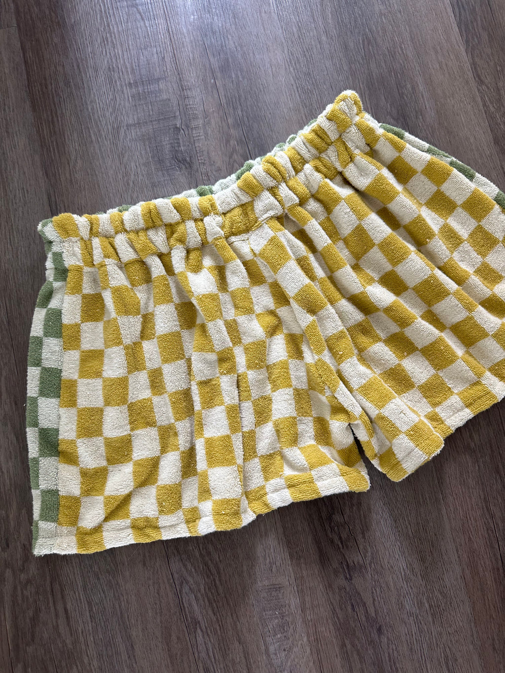 The Retro Towel Short
