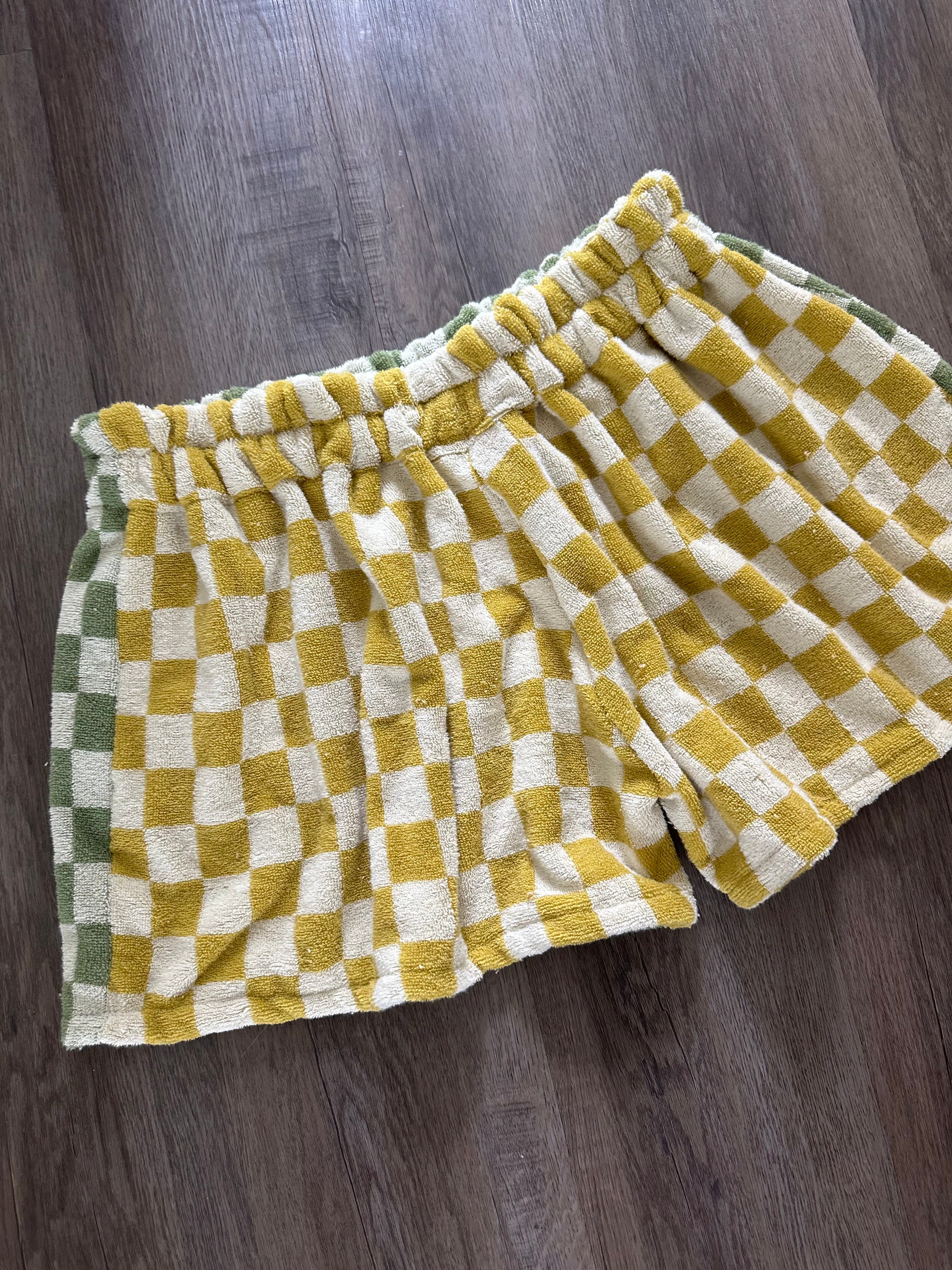 The Retro Towel Short
