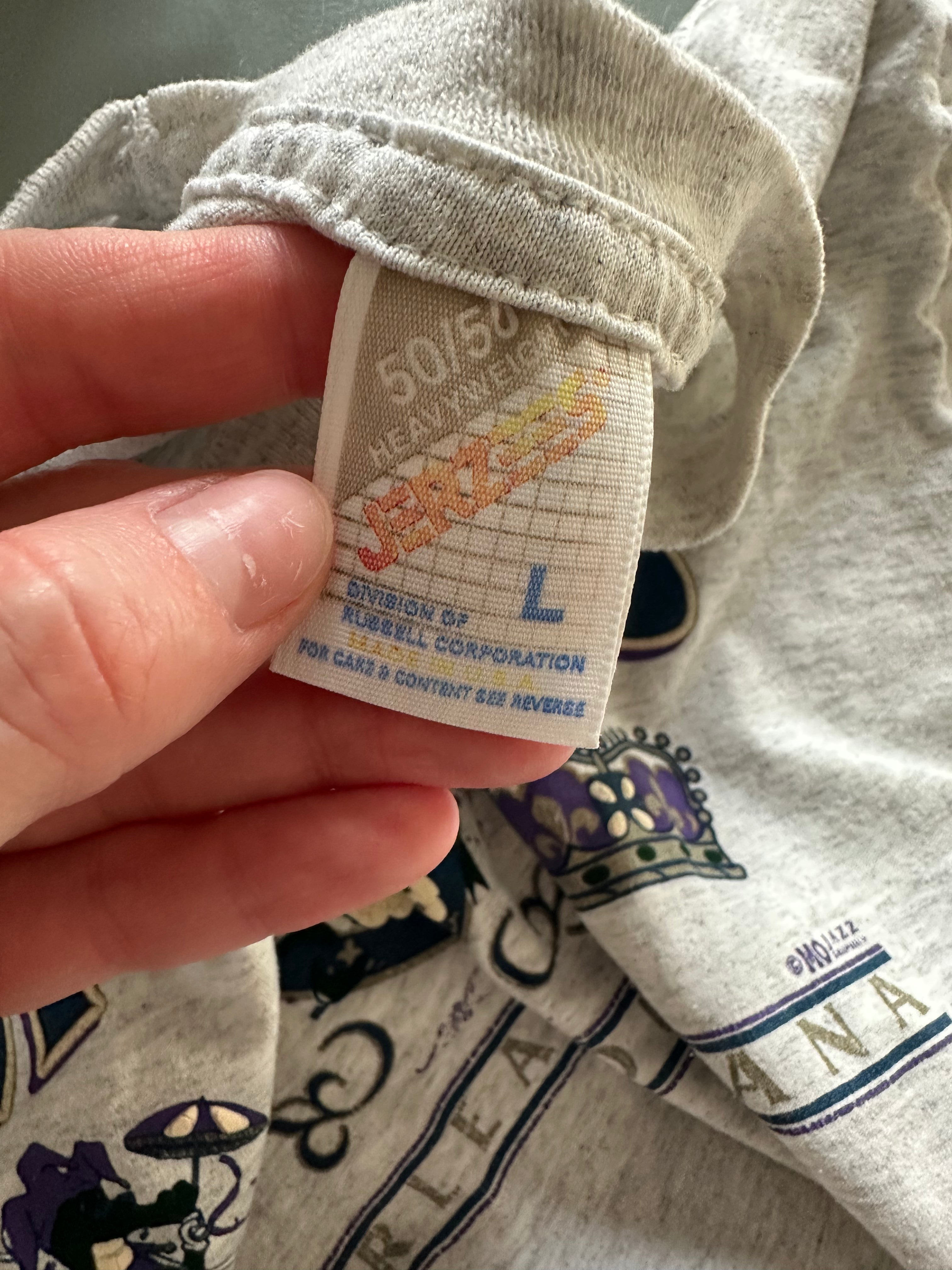 90s Mardi Gras Tshirt