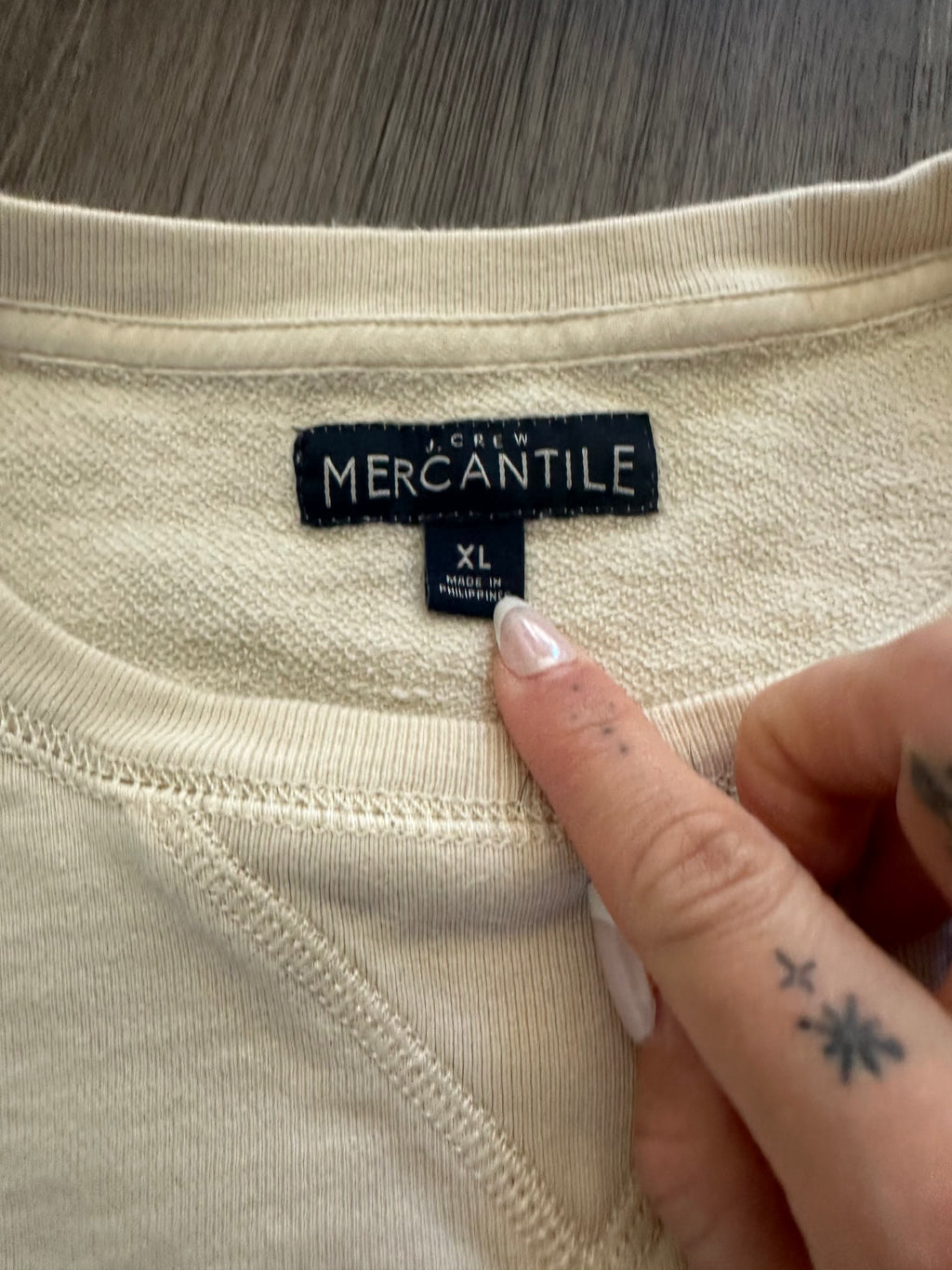 The Sand Dollar Crewneck