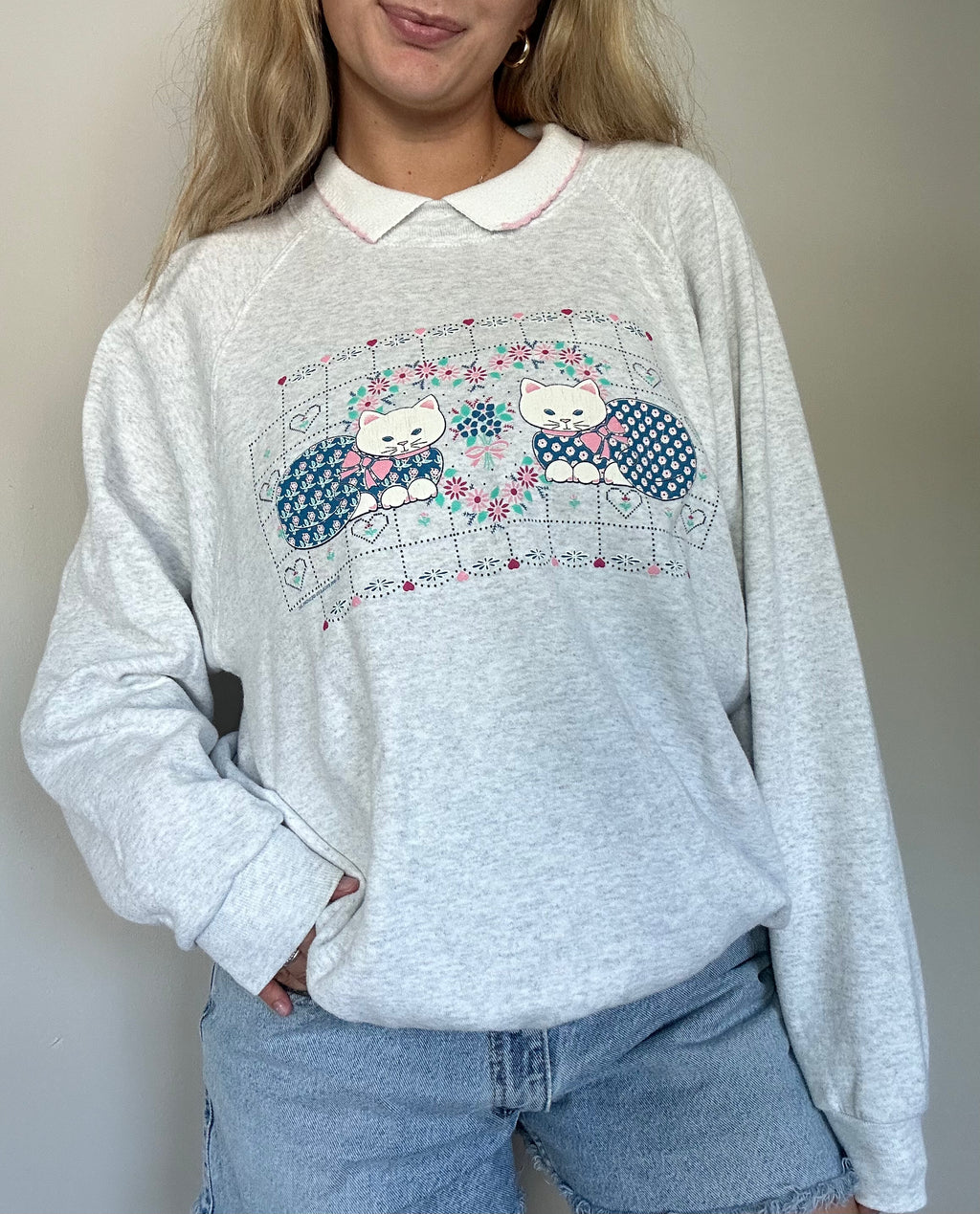 Vintage Collared Cat Crewneck Sweater