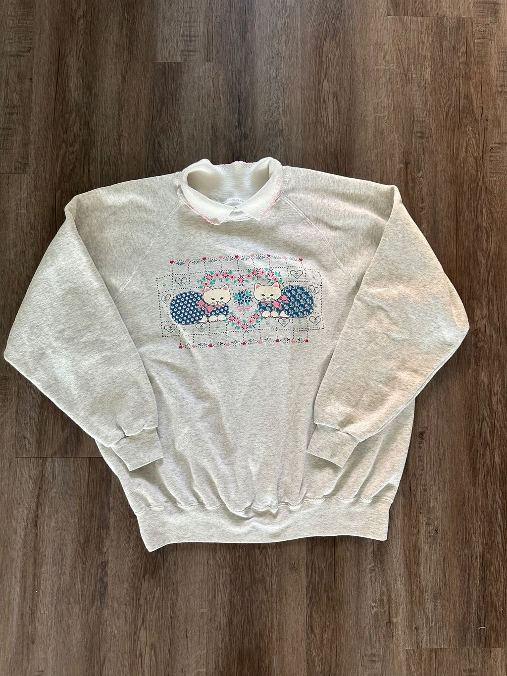 Vintage Collared Cat Crewneck Sweater