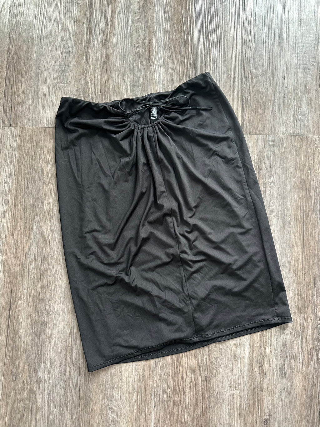 2000s Black Strapless Top