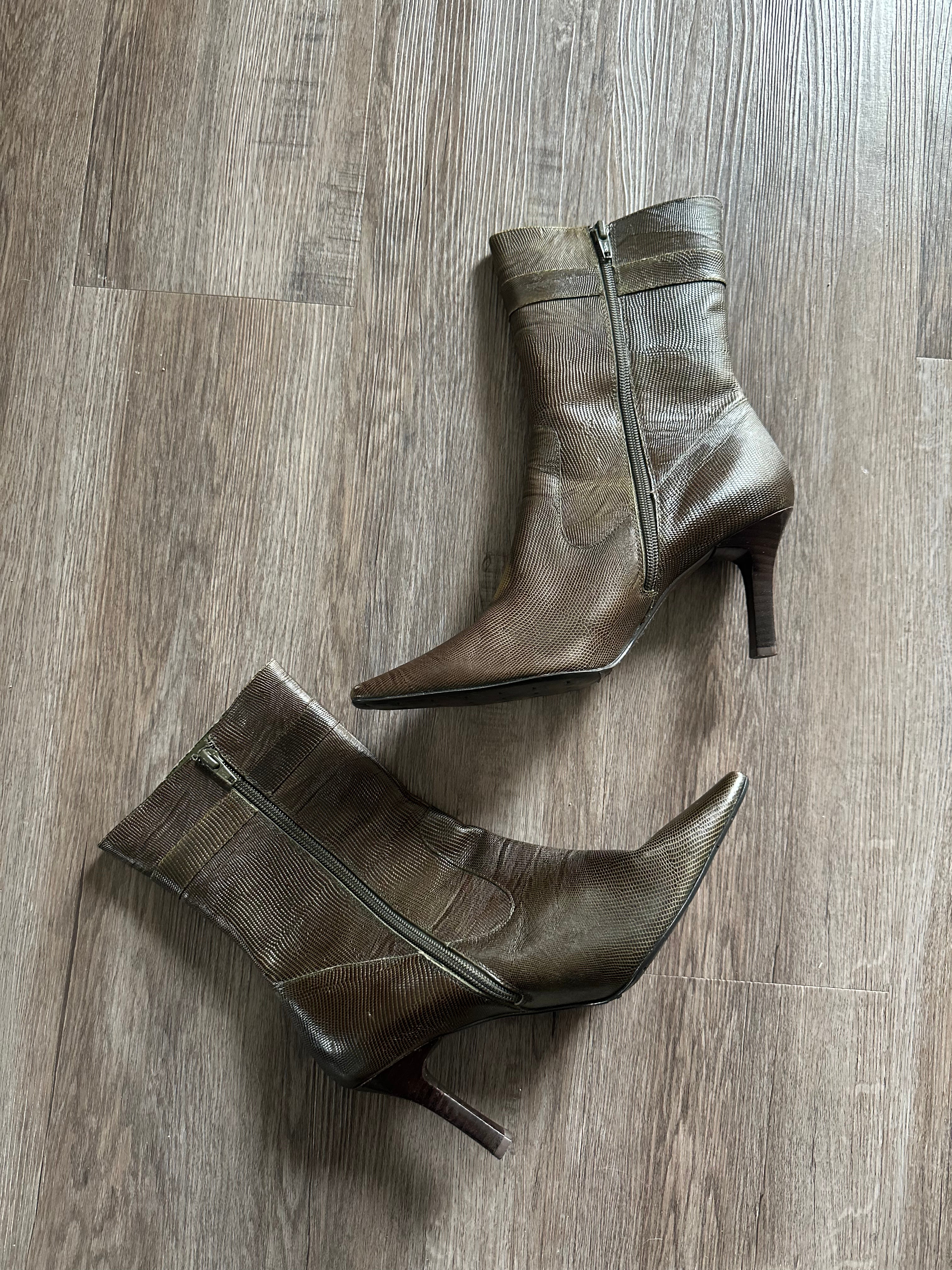 Vintage Alfani Green Leather Heeled Boots