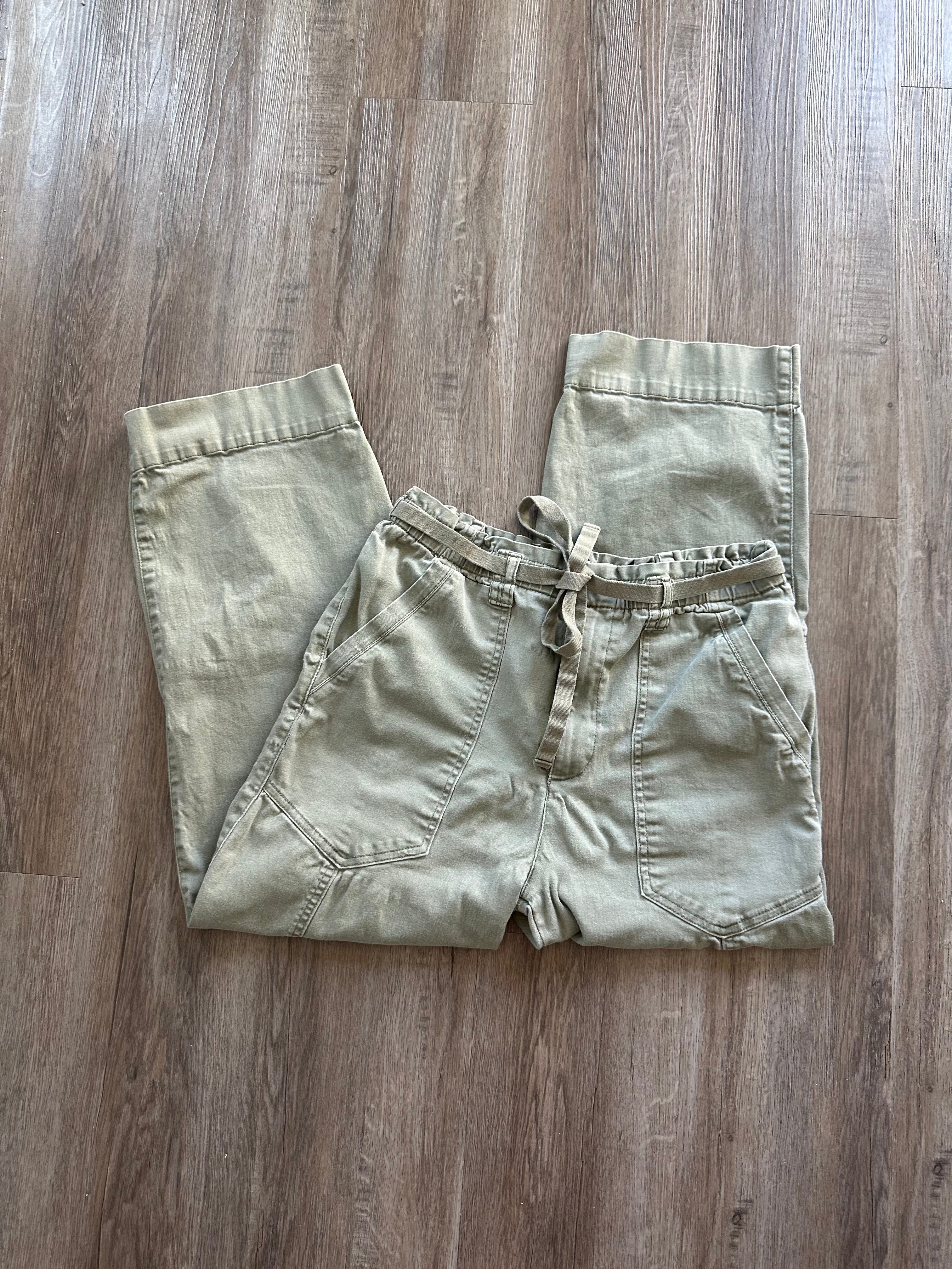 Khaki Green Cargo Pants Capri