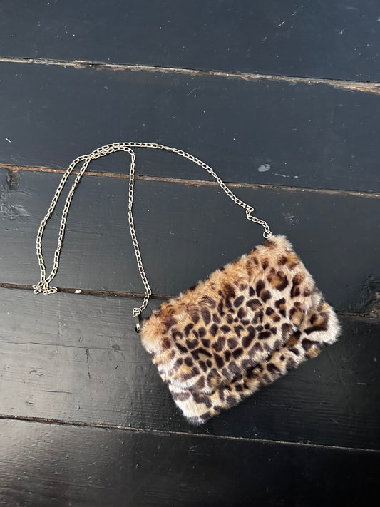 Cheetah Print Faux Fur Crossbody Purse